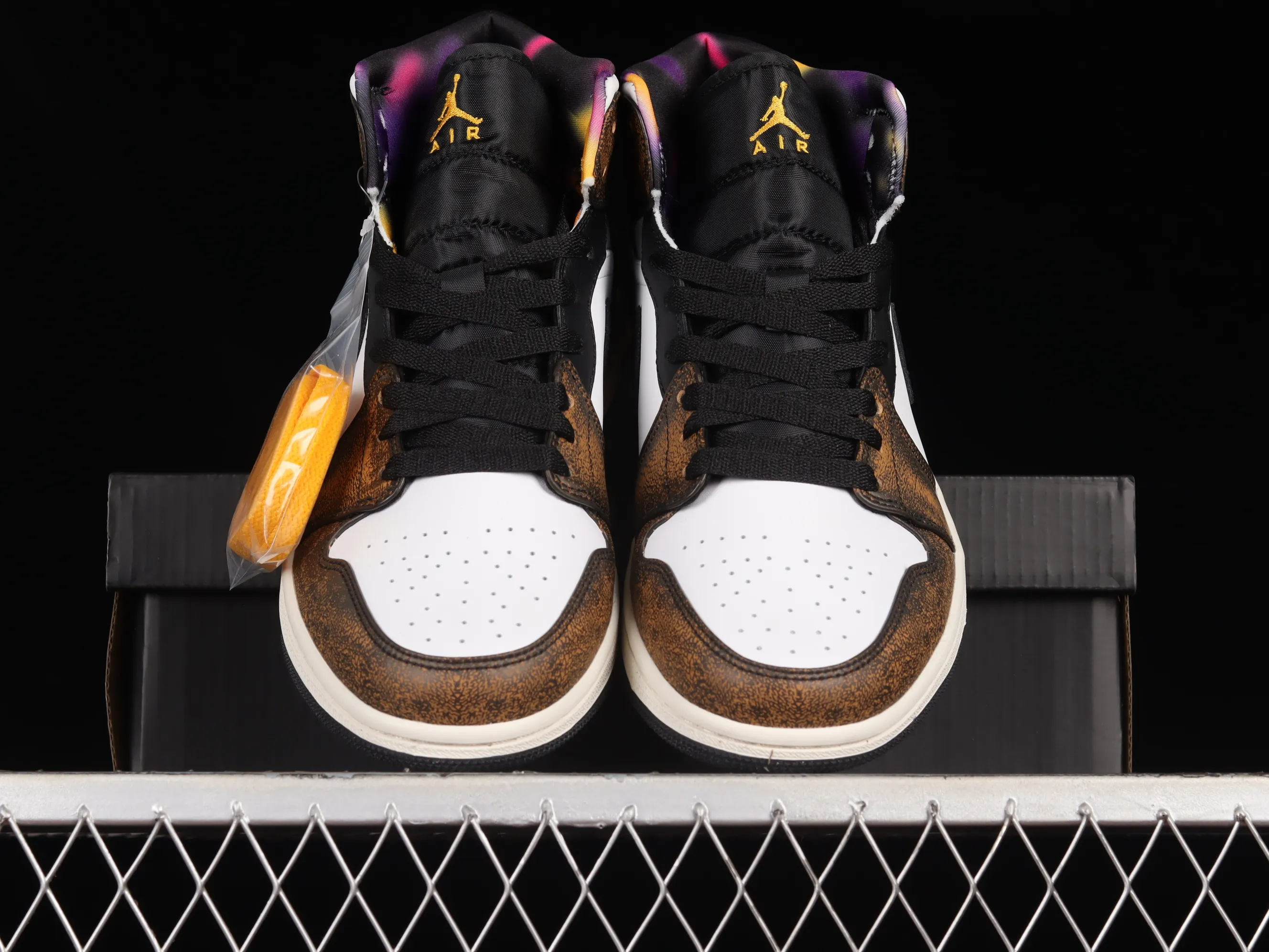 All categories Air Jordan Jordan series basketball shoes Air Jordan 1 Mid Air Jordan 1 Mid "Wear Away" AJ1 Joe 1 starry sky tie-dye China basketball shoes DQ8417-071